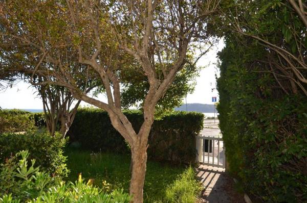 Appartamenti Fronte Mare Fertilia FAHO-GAV01-GAV02