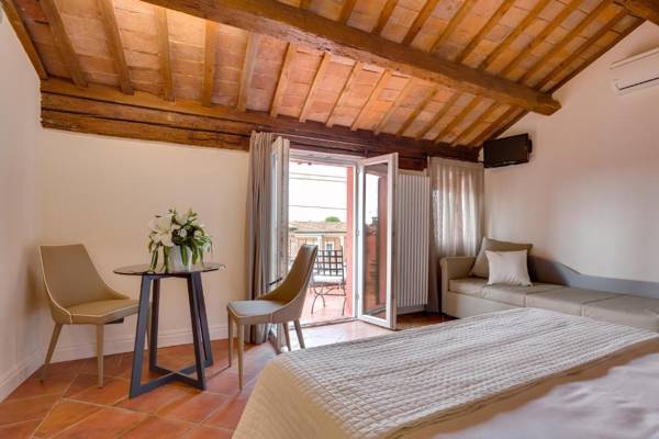 Ferrara Rooms