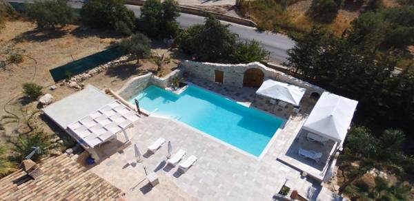 Casale Rocca Russa B&B