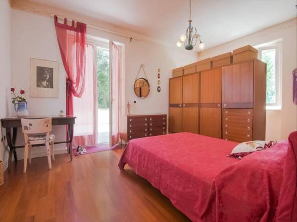 Spectacular Holiday Home in Fano with Garden