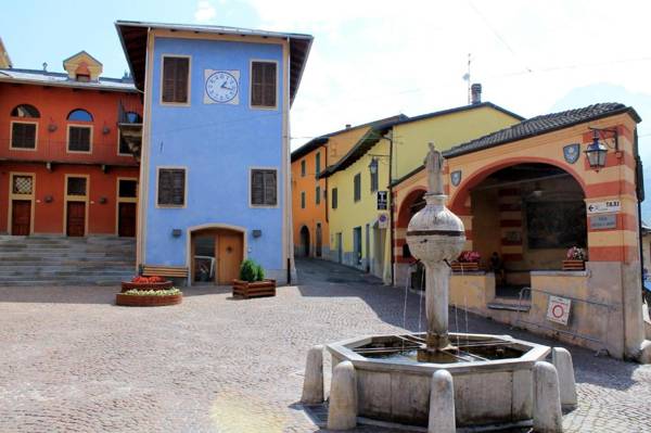 House I Cardi by Holiday World