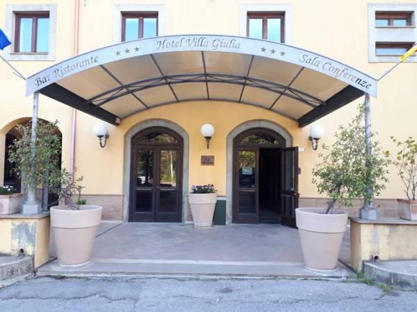 HOTEL VILLA GIULIA ENNA Pergusa