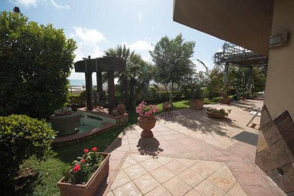 Agapantus Bed & Breakfast