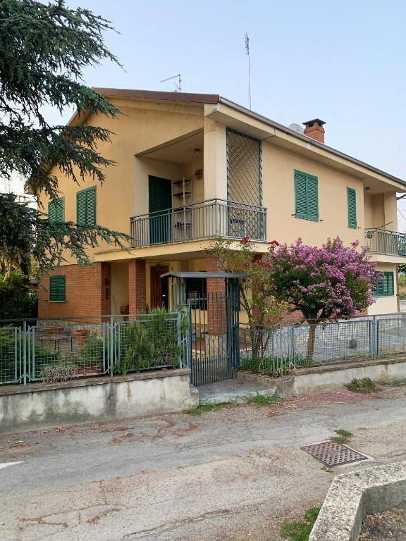 3 bedrooms house with city view and garden at Motta