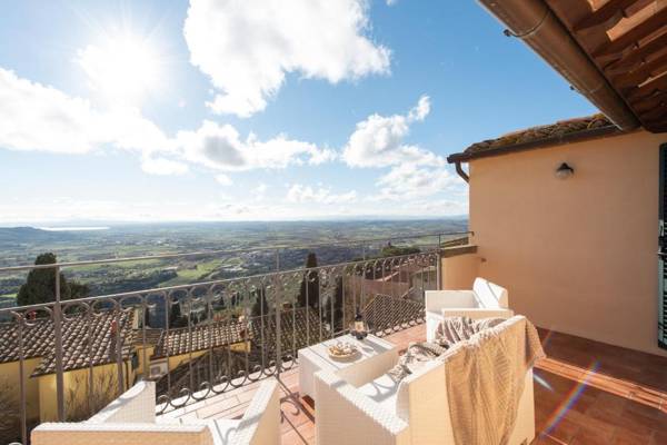 La Balconata - Together in Tuscany