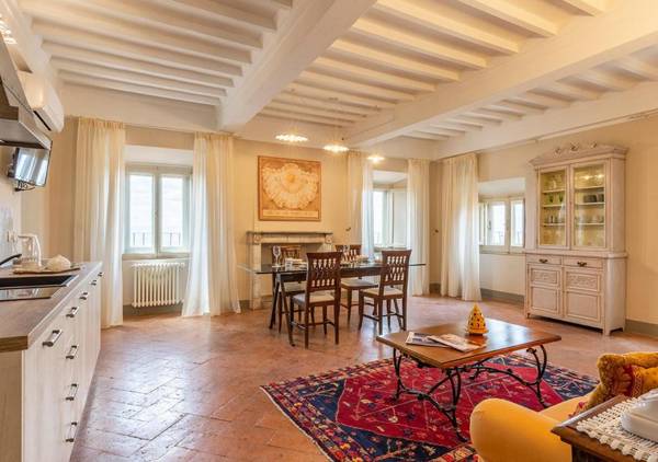 Sotto il Sole di Cortona