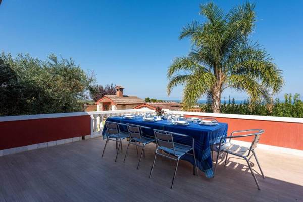 Massaroom: Villa strepitosa con vista mare