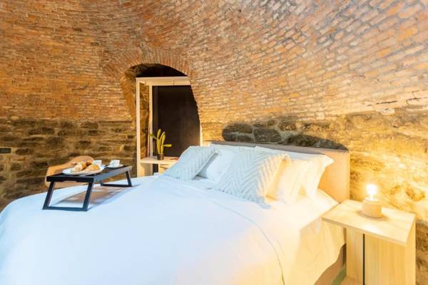 Ice Queen Chamber by Rent All Como