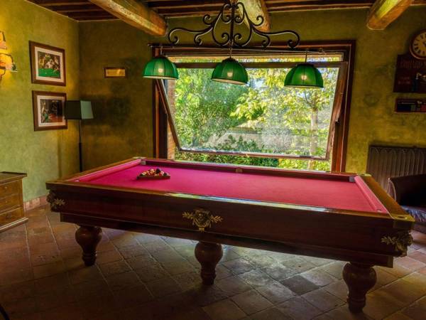 Opulent Holiday Home in Collazzone with Swimming Pool