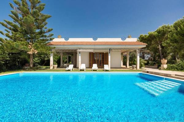 Villa Fortunato by BarbarHouse