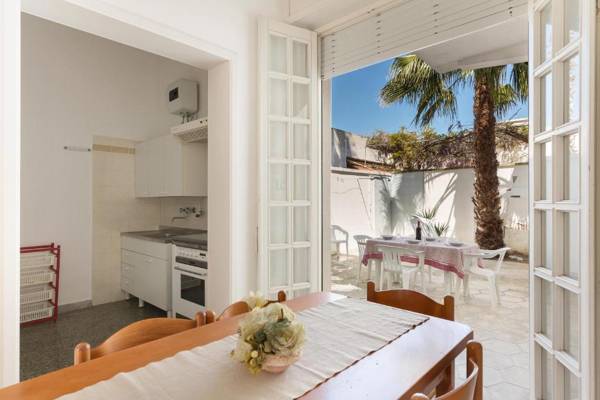 Tabu' Apartments by BarbarHouse