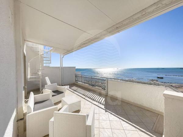 Casa Namaka - Piano Primo Fronte mare