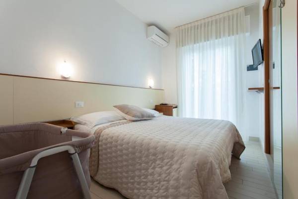 Hotel Airone B&B Camere e Appartamenti