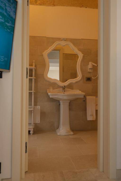 PLAZACARRISI HOTEL & SPA