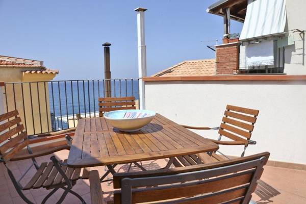 Terrazza Lucilla (by Vacation Service)