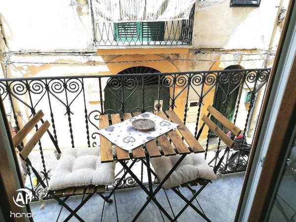 Mediterranea Sicilia- Casa Dei Normanni-Costanza