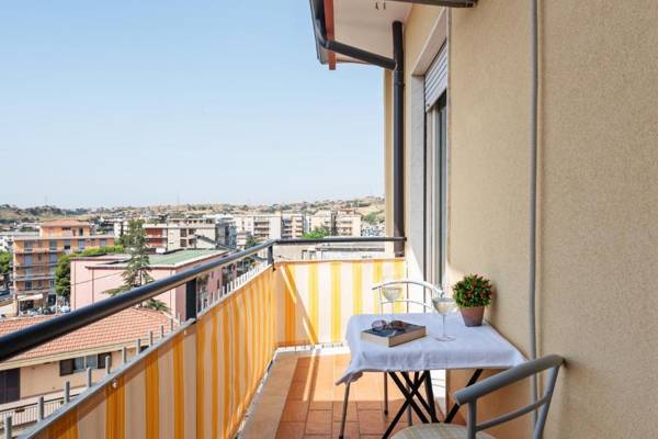 Roomy and Bright Apartment with Balconies x6