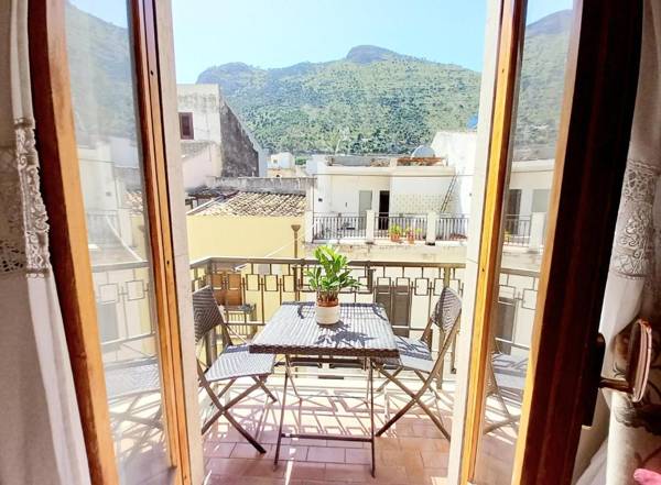 Casa Jolie 2 appartamento al Primo Piano a Castellammare del Golfo