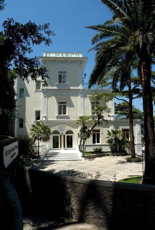 Luxury Villa Excelsior Parco