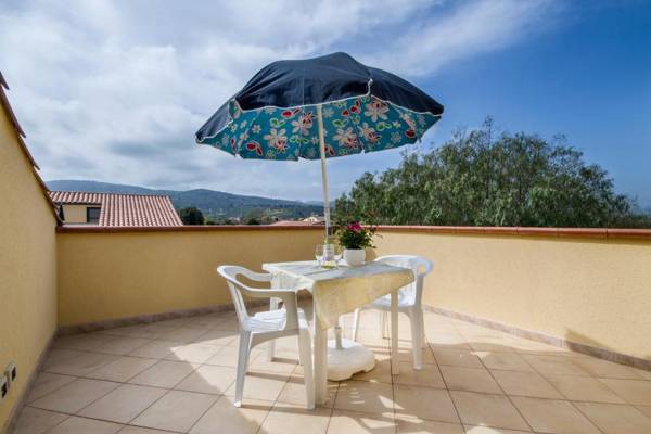 Paradise Beach vicino Cefalù PISCINA APERTA