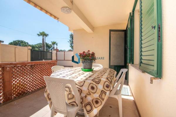 Villa Toti a 100 metri dal mare