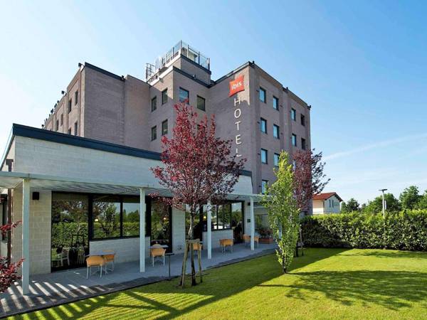 Hotel Ibis Firenze Prato Est