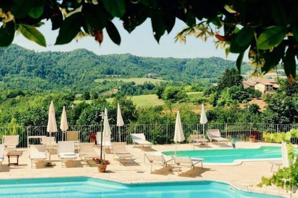 Wonderful Mansion in Ombra with Swimming Pool