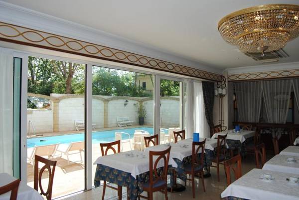 Hotel Capri & Residence