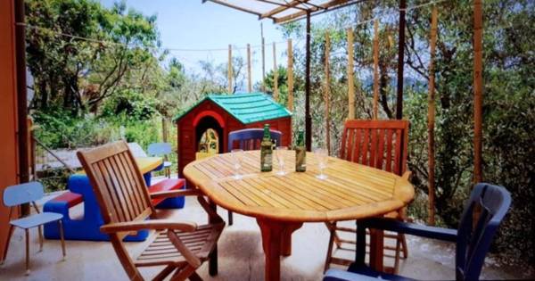 3 bedrooms house with enclosed garden and wifi at Gombitelli