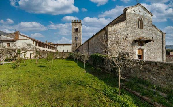 Badia Giulia Prestigious Historical B&B