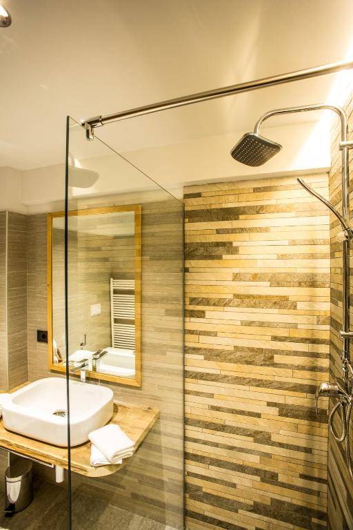 Alpine Rooms Guesthouse