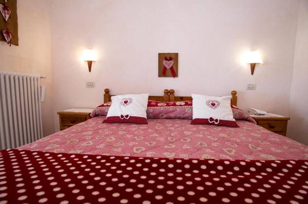 Hotel Silene Parking and Garage