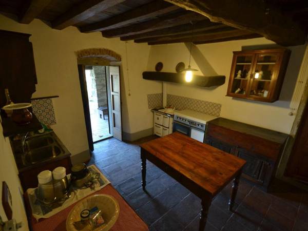 Part of an authentic Tuscan farmhouse with stunning views on the Mugello hills