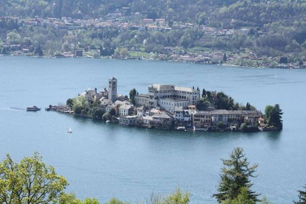 Il Cortile Friendly House