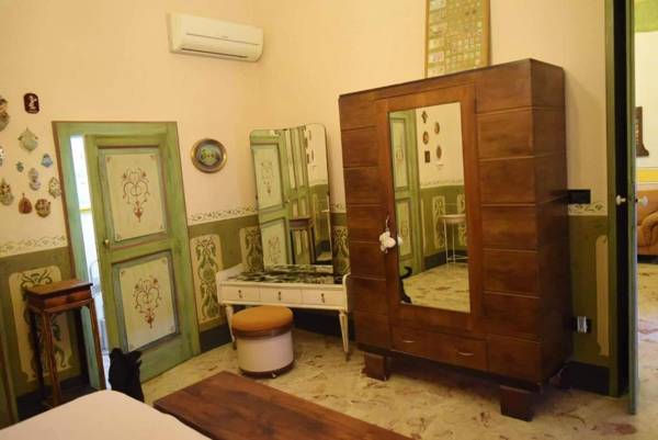 2 bedrooms house with city view enclosed garden and wifi at Muro Leccese