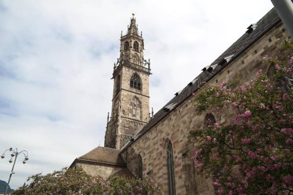 Andreas Hofer Residence