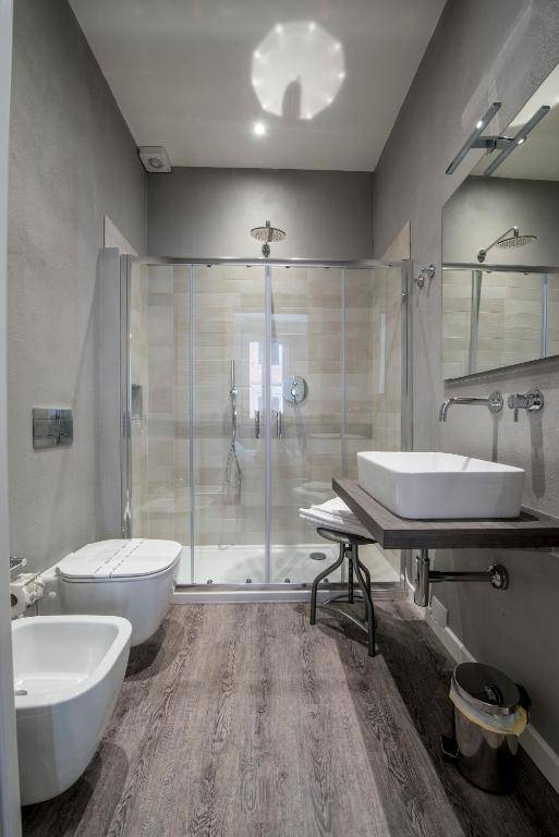 Steam House Room & Breakfast