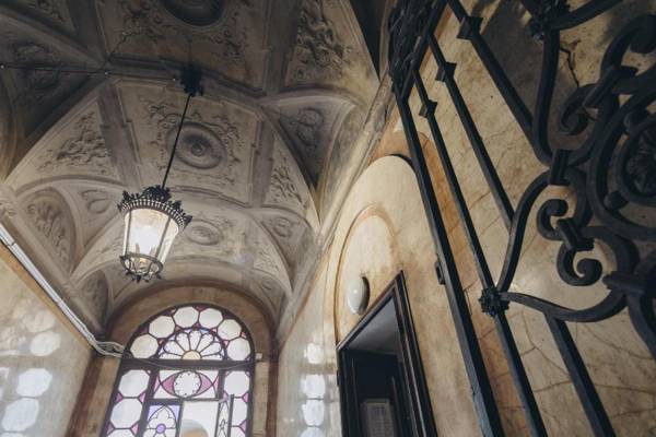 Gregorini Bingham Art Luxury Suites