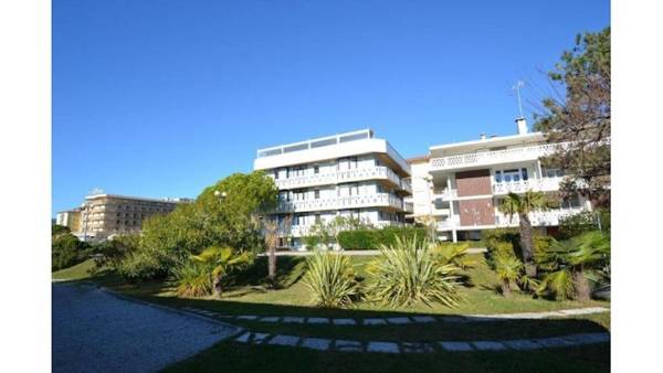 Beautiful two bedroom apartment facing the sea - sea view