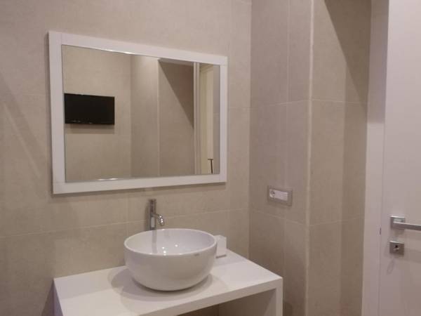 Gatto Bianco Duchessa