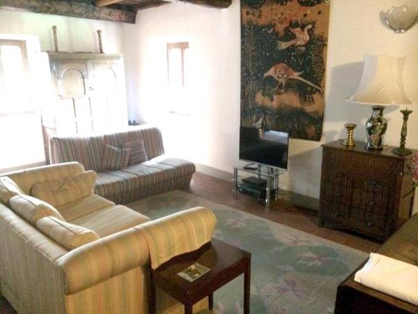 3 bedrooms villa with private pool furnished garden and wifi at Barga