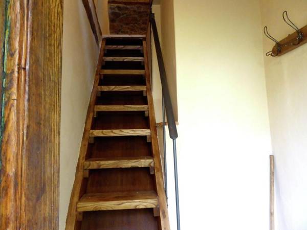 Hill-View Holiday Home in Bagni di Lucca with Terrace & Garden