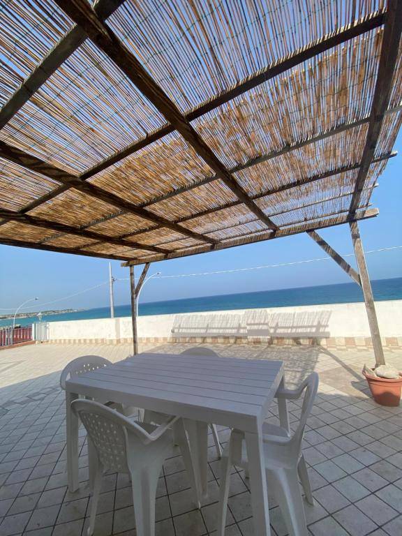 Rotonda sea view apartments