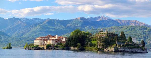 2 bedrooms appartement with enclosed garden and wifi at Arona 3 km away from the beach