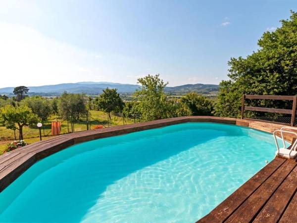 Cottage in Arezzo with Pool Terrace Garden Deckchairs
