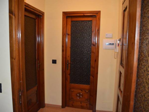 Hilltop Chalet in Antey-Saint-Andr¿ear Ski Area