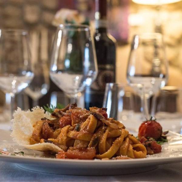 La Piazzetta Affittacamere Ristorante