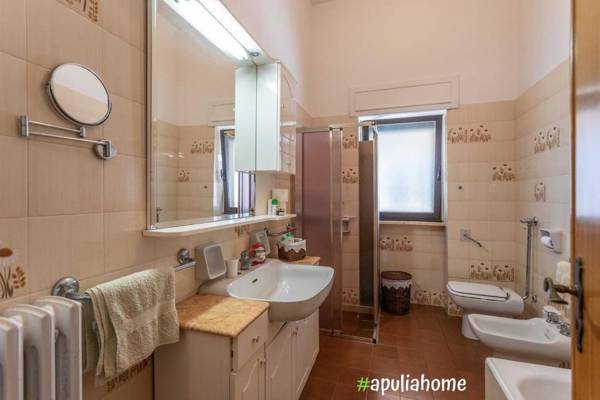 Emma's Villa fronte mare con piscina