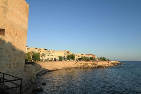 Amethyst attic in Old Town by sea