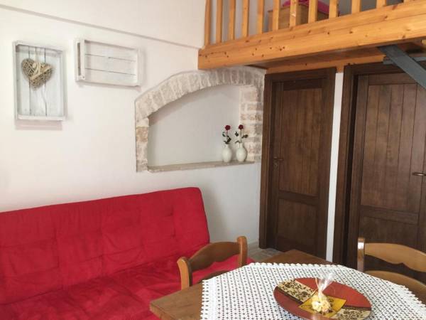 Trulli Family - Trulli&Cummerse